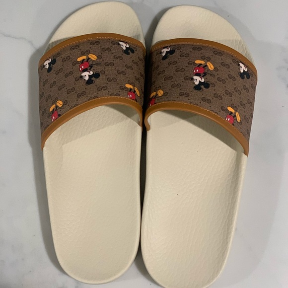 SOLD NWT Gucci x Disney slides - Picture 2 of 4